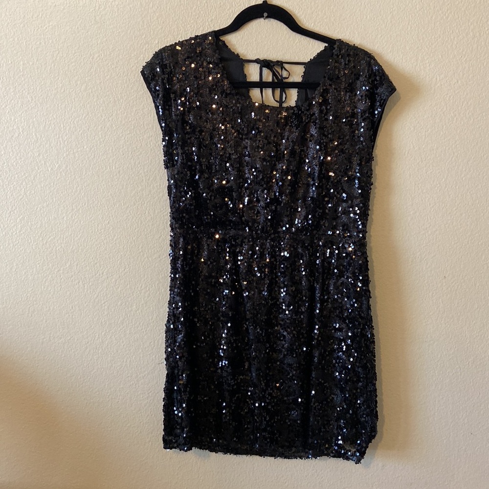 5/$10❤️❤️❤️Vintage PERFECT 80s Disco Sequenced Sexy Deep V Back!